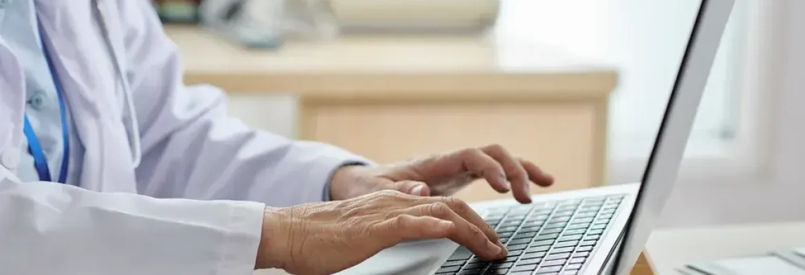 Hawkins Villarreal, Michael Amet