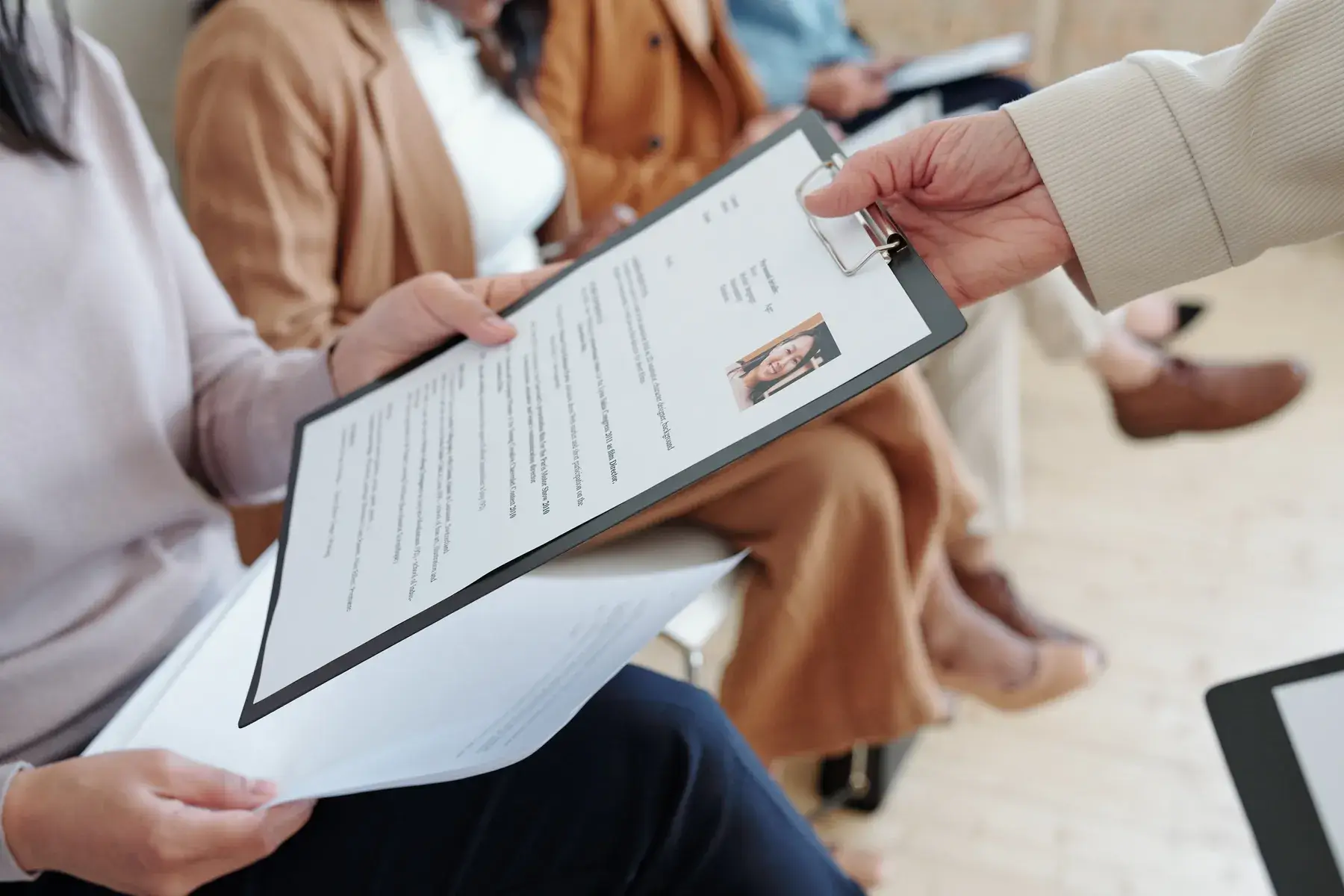 passing-cv-to-recruitment-manager