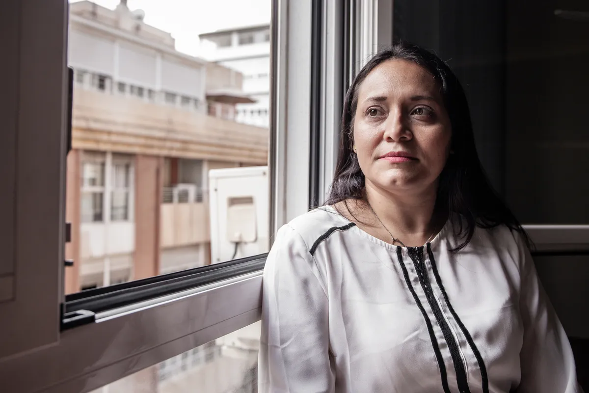 mujer latina casting