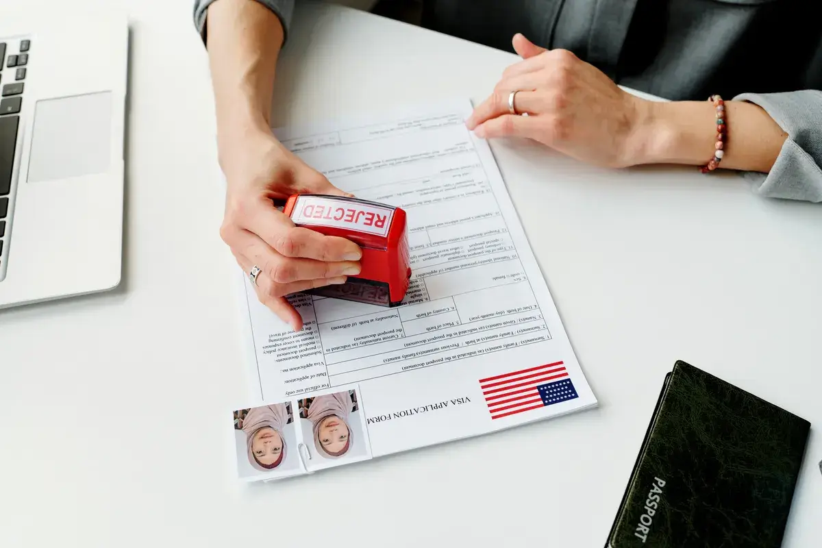 making-rejection-stamp-on-visa