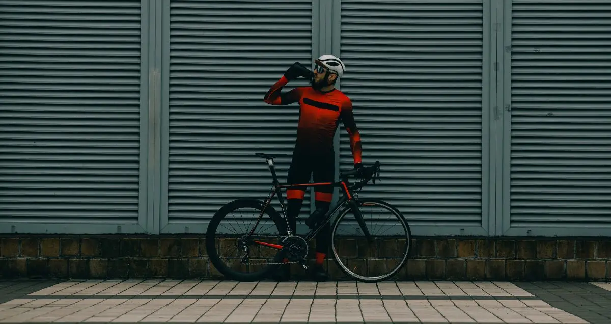 ciclistas y usuarios de e-bikes: estas son las reglas de tránsito