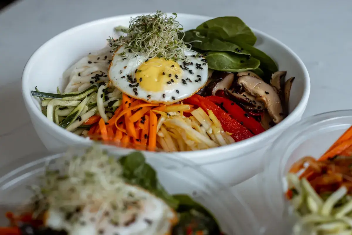 closeup-shot-of-vegetarian-korean-bibimbap