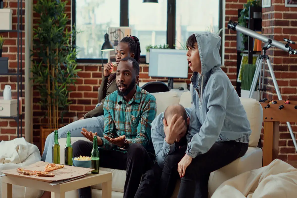 disappointed-football-fans-losing-game