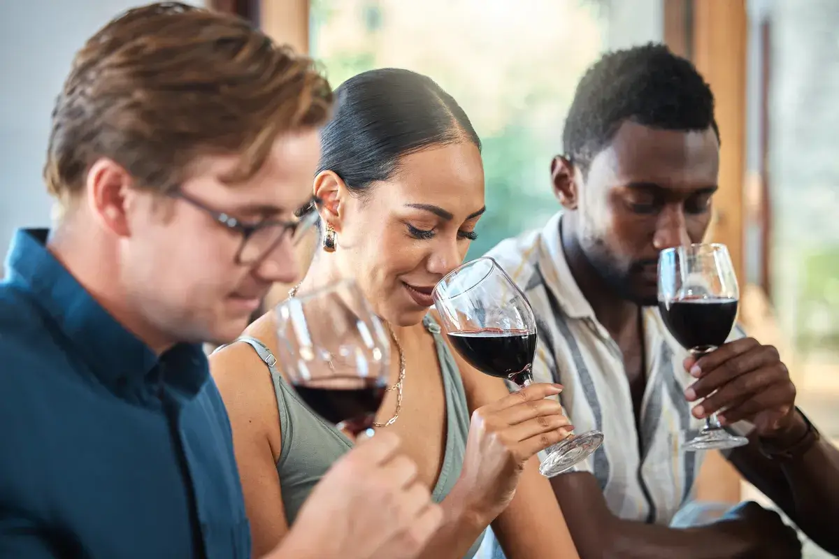 diversity-luxury-and-friends-wine