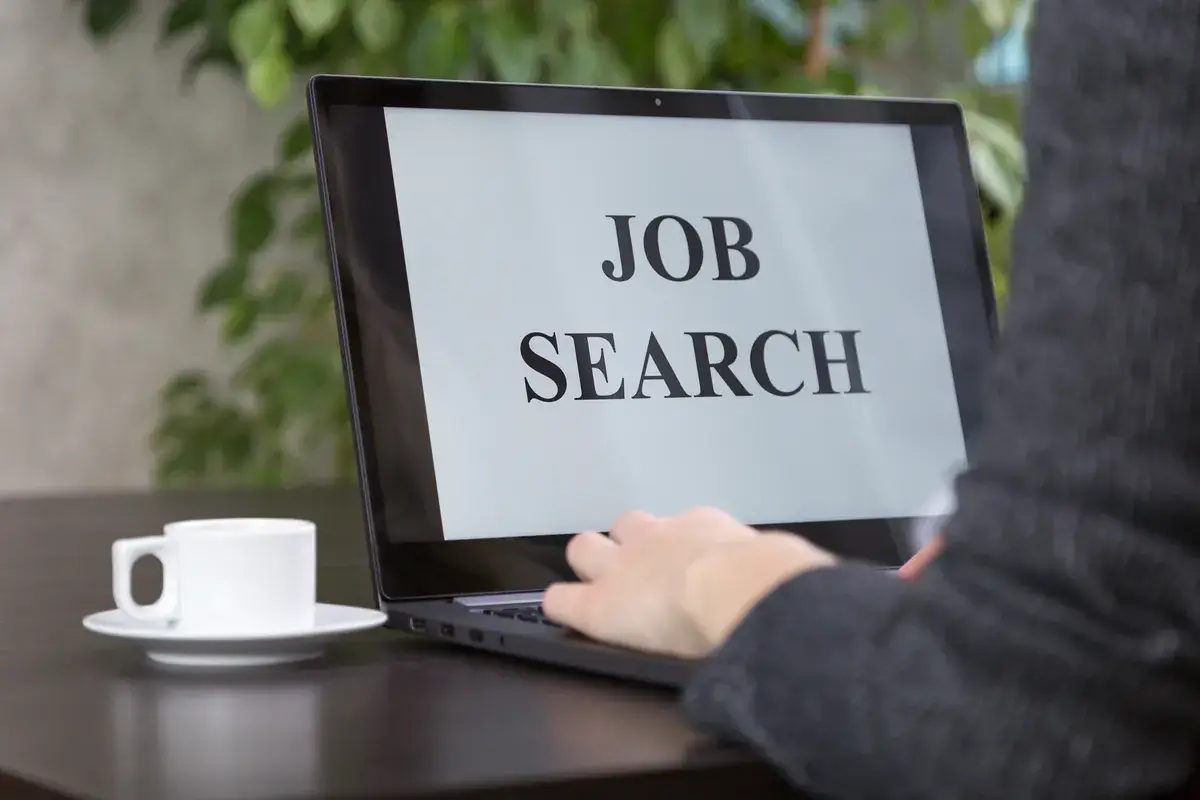 a-girl-looking-for-a-job-on-the-internet