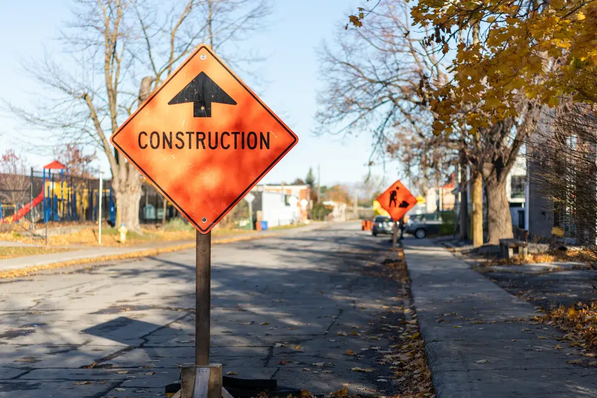 construction-sign-on-the-road