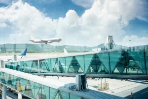 airport-terminal-window-scene