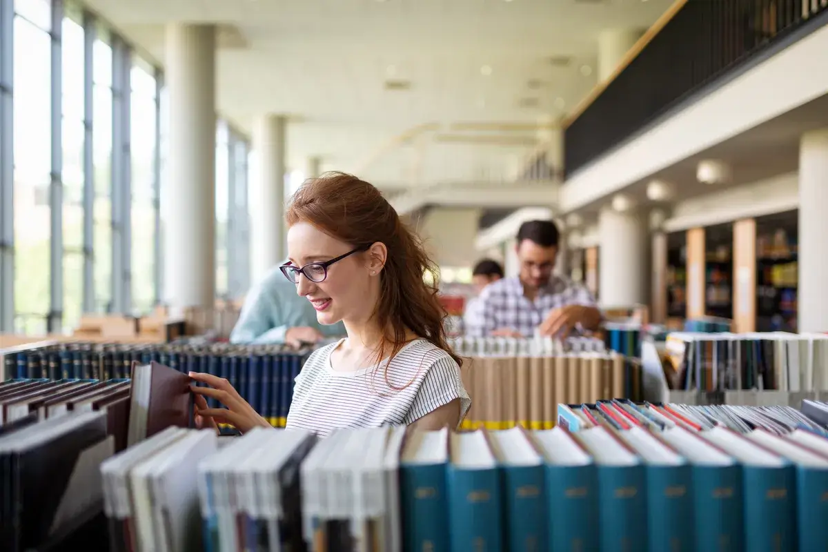 happy-group-of-success-students