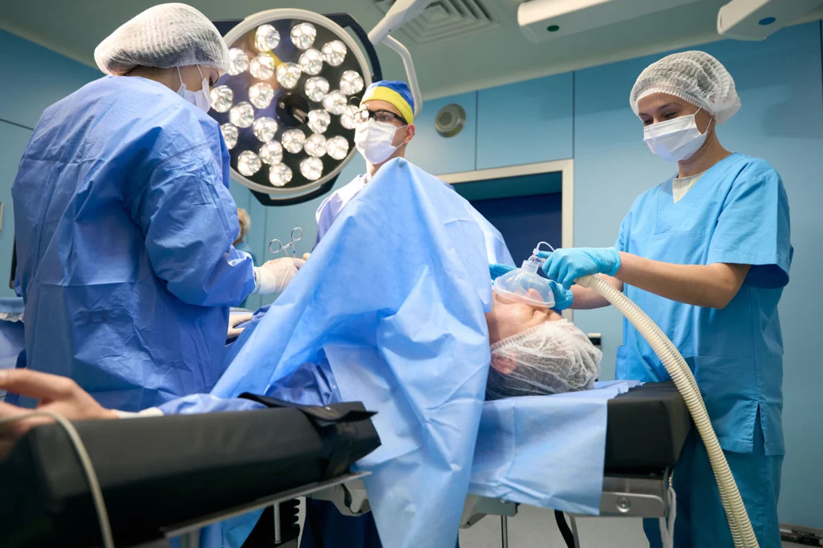 operation-in-progress-with-medical