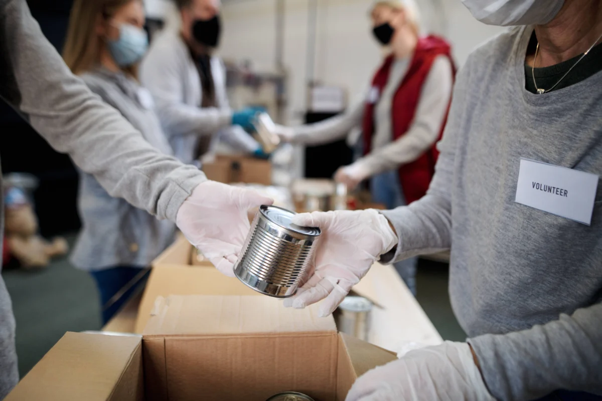 group-of-volunteers-in-community